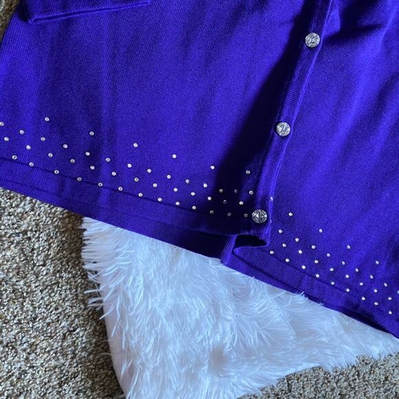 Quacker Factory Purple Rhinestone Button Front Sweater NEW Size Small - Picture 3 of 8